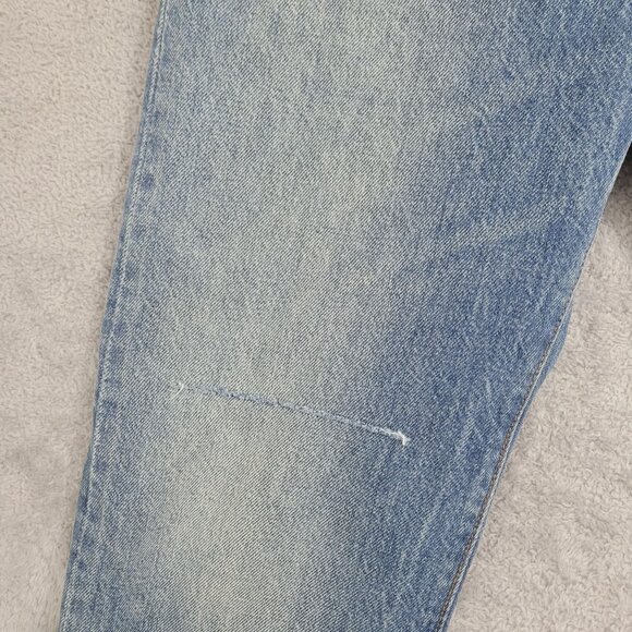 Levis Womens  Button fly Jeans Size 28 100% Cotton Raw hem Light Distressed 4CT - Picture 7 of 11